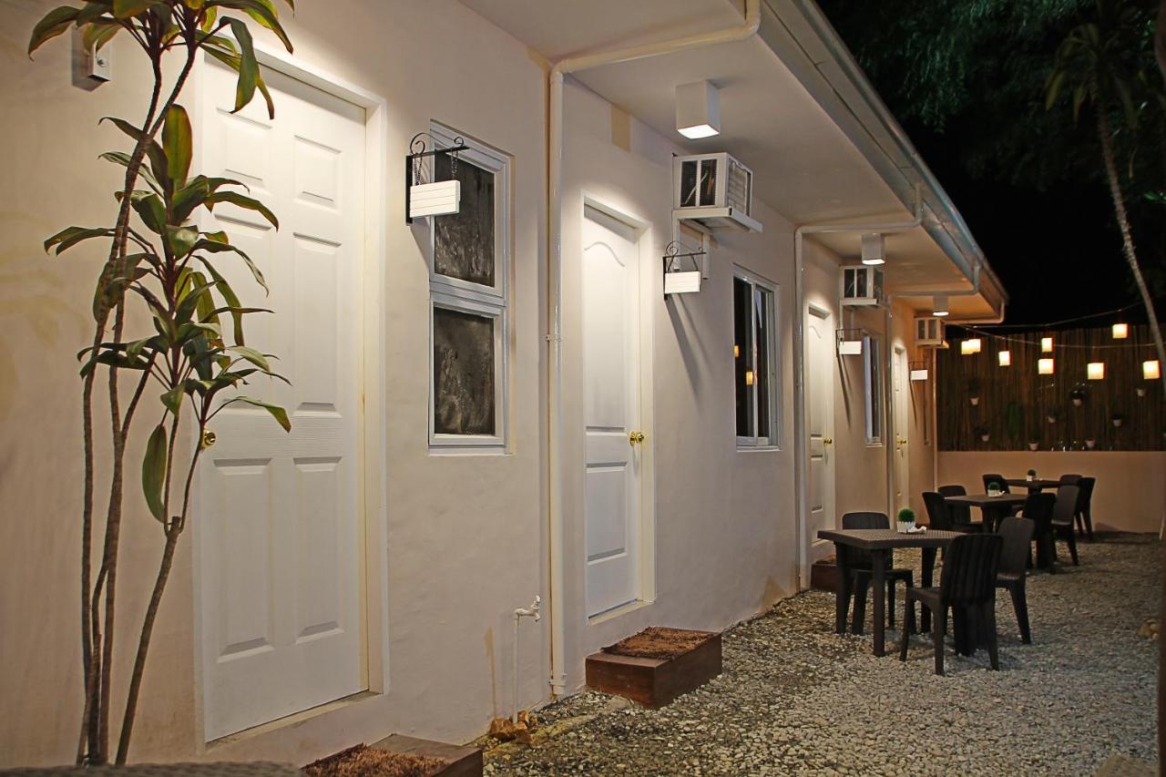 Prim Travellers Inn Corón Exterior foto