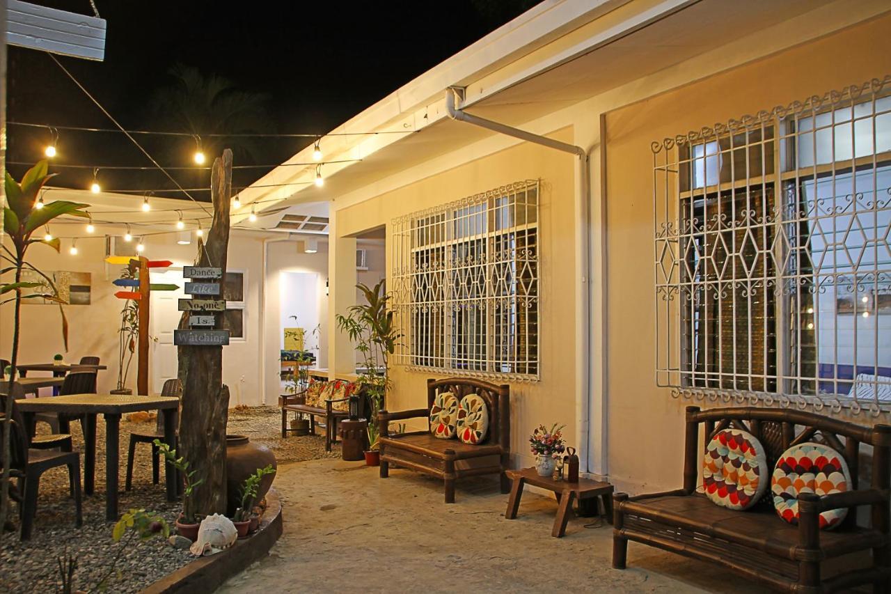 Prim Travellers Inn Corón Exterior foto